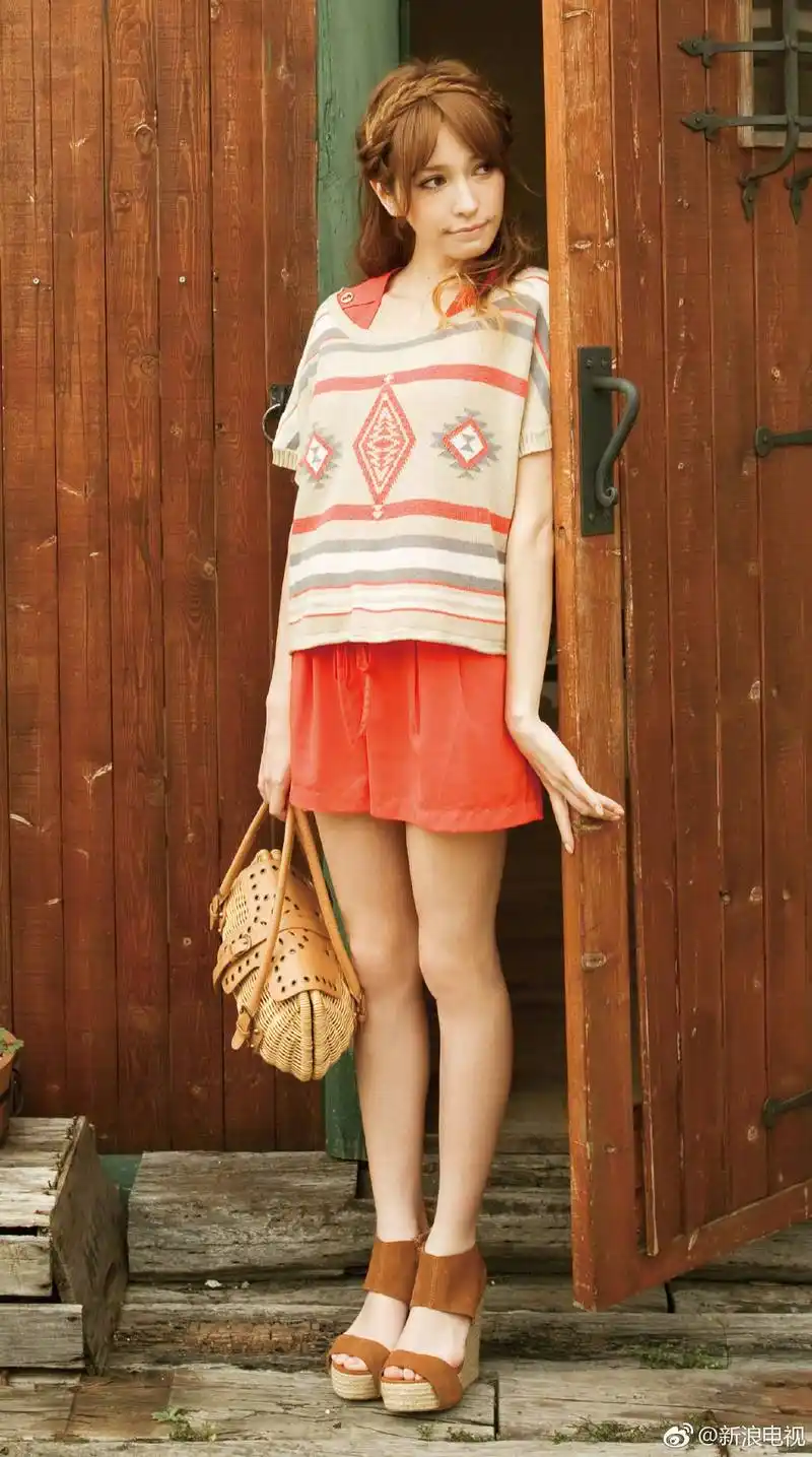 汪东城公开恋情,女友竟是日本模特藤井莉娜