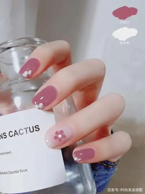 初春清新美甲少女鲜奶芋泥小花花美甲|||仙气少女果冻透紫色小花美甲