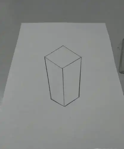 在纸上怎样画立体图形?