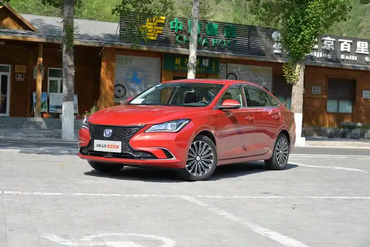 长安逸动蓝鲸版动力让这台车变得有激情