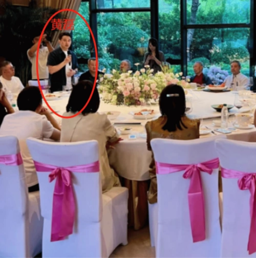 黄海波曲栅栅庆结婚十周年,8岁儿子罕露面很帅气,黄磊到场祝贺