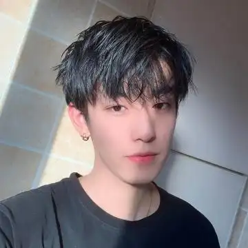 内容简介 帅气有型的真人帅哥头像 图片 :真实的帅哥生活照 图片