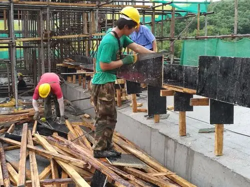 施工现场采风——每日快讯24期 _开始网