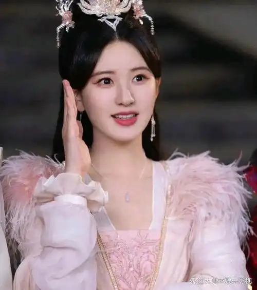 不是没有消息,而是忙于拍摄,赵露思后半年的作品题材丰富