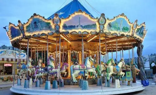 【嘉善校区】刘君义——旋转木马作品展示