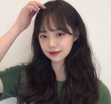 长发刘海女2022新款,女生漂亮长发刘海发型_发型造型_宝妈时尚生活网