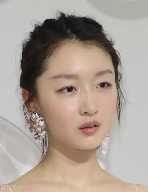 女明星谁最矮前十名(身高低于160的女明星)