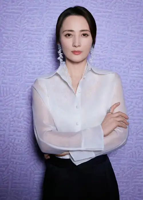 蒋勤勤说中女市场打开了##蒋勤勤谈男女同工同酬