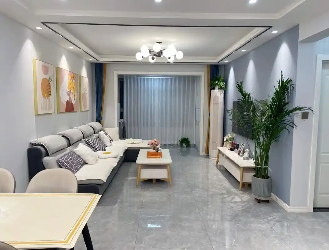 被问了很多遍的客厅乳胶漆,色号分享来啦 我家92客厅整体是灰蓝色