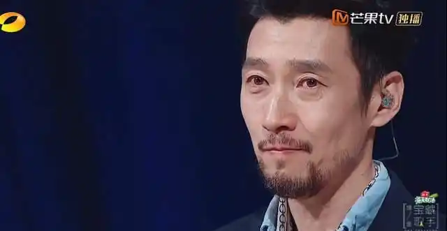 谁是宝藏歌手》这档节目,有更多的人通过音乐去了解这个不一样的满江