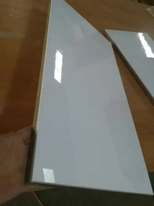 宿州市亚克力衣柜门板厂家_亚克力门板厂家_亚克力门板