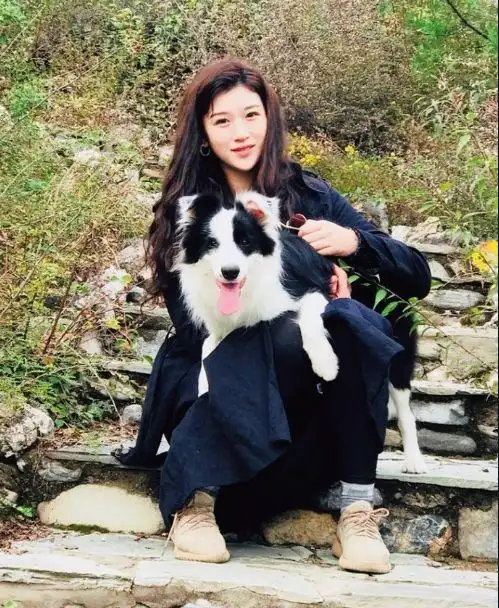 谢天笑请让开,让我看看后面的丁雪