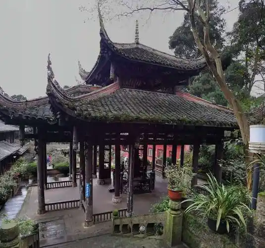 峨眉山伏虎寺华严宝塔景区