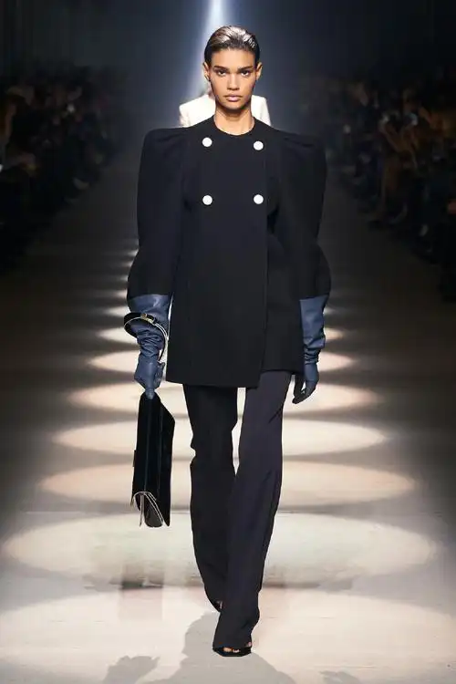 givenchy纪梵希 2020秋冬成衣系列太惊艳了