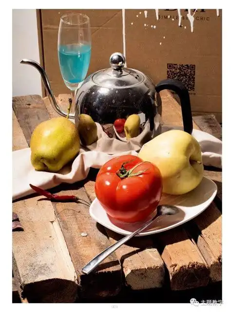 素描静物组合照片简单的