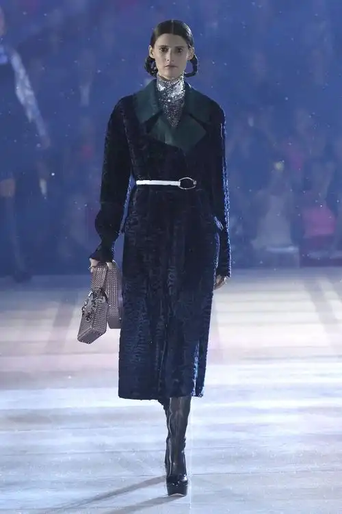 迪奥精神成衣大秀 东京高调走起