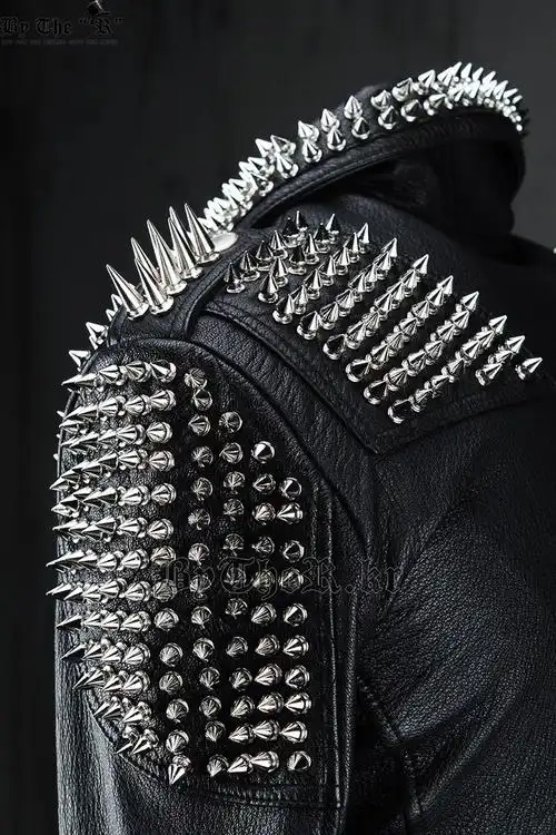 重金属铆钉紧身羊皮夹克