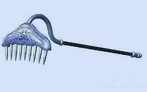 猪八戒的两件武器九齿钉耙和弯弓月半轮是如何得来的