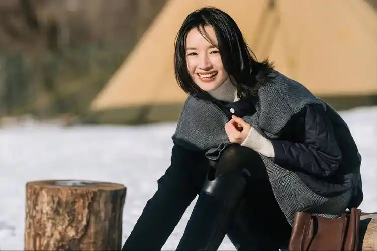 董洁又有新恋情了?她是有什么恋丑癖吗?_潘粤明_网友_儿子