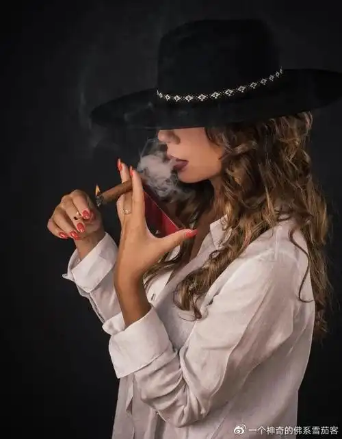 雪茄之于女人你和她之间只有一根雪茄的距离