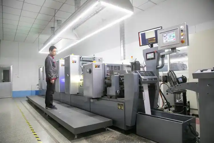 四色印刷机和五色印刷机的区别在哪