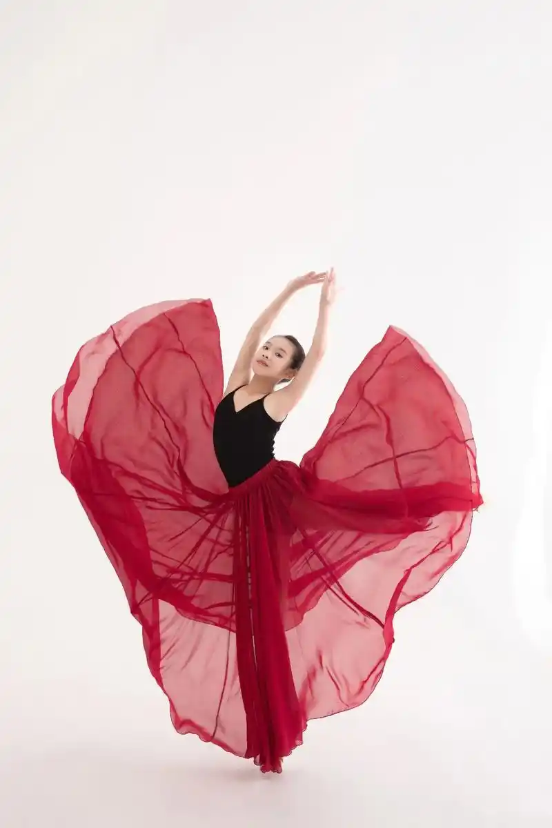 吾家有女初长成……#儿童摄影#中国舞#随拍 #光终究会洒在你 - 抖音