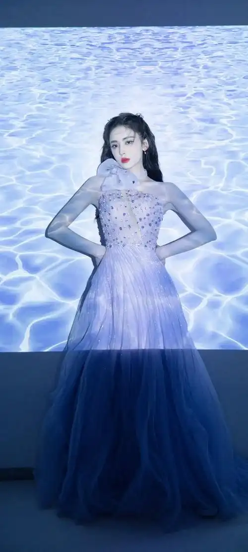 壁纸分享,漂亮的古力娜扎,你喜欢吗