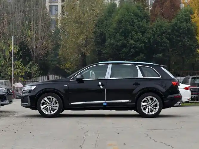 玉溪地区奥迪q7降价来袭最低售价5695万数量有限