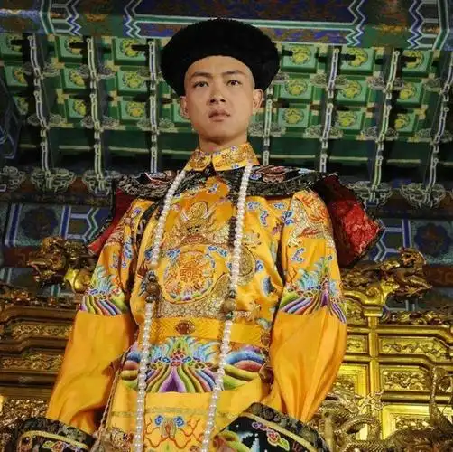 同治皇帝为何19岁便驾崩了?看他小时候做了啥,活到19岁已算高寿