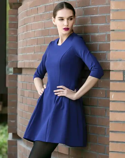 宝石蓝七分袖纯色显瘦连衣裙