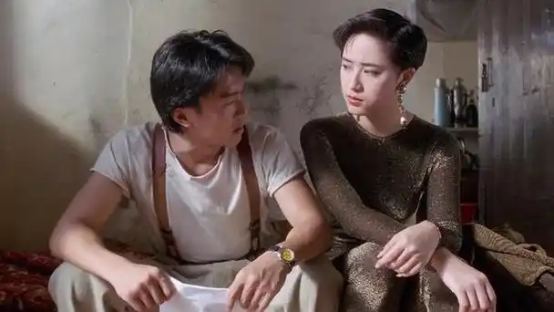 周星驰和刘德华主演的《赌侠》是一部经典电影,他们在片中默契十足.