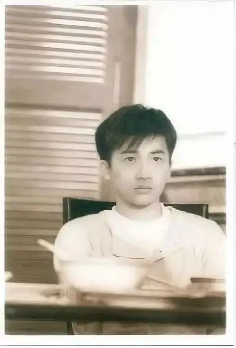 小乖虎苏有朋到底有多乖,看到这些老照片我才了解