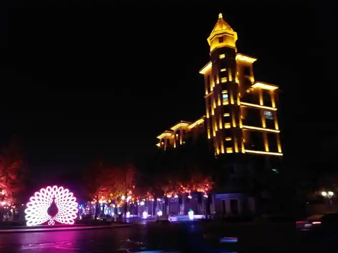 河北固安孔雀城景观