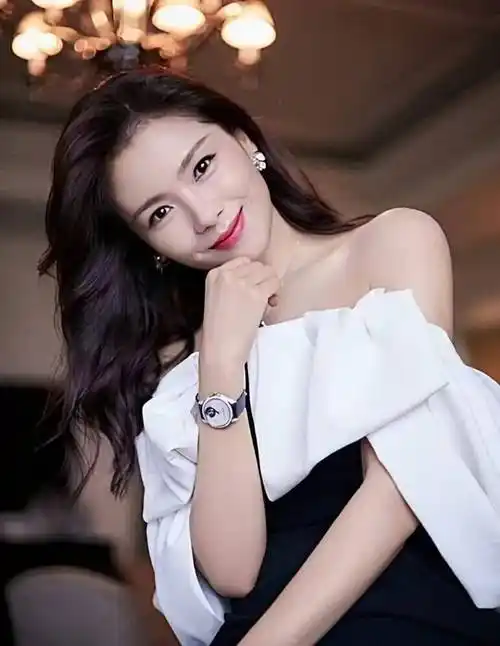 性感女神刘涛:大胆时尚的独特魅力_照片_方式_引人