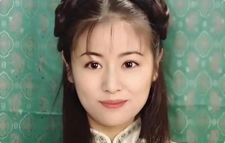 当48岁林心如遇到54岁王琳后,才知道过度保养与自然老去的区别