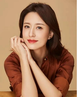 李雨霏现在主持什么节目