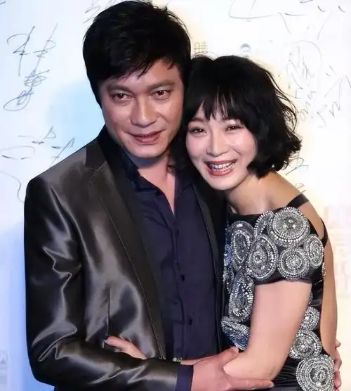 演员苏岩:这辈子做过正确的决定,就是因为一句承诺嫁给了罗嘉良