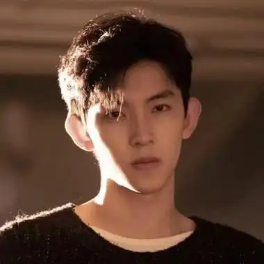 超帅的qq头像男生头像