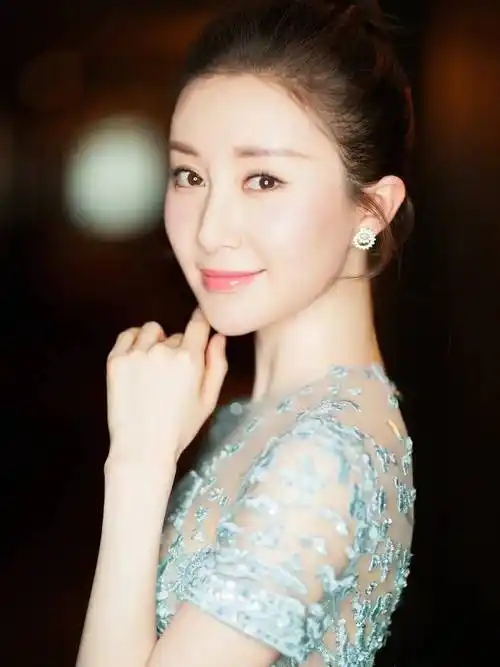 舒畅"如人饮水冷暖自知",因为并非亲身经历,我们永远不知道到底发生了