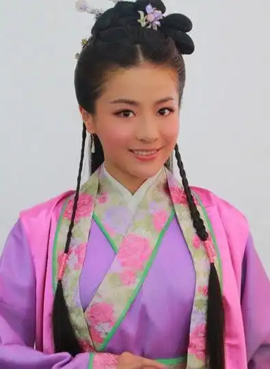 《金玉良缘》贡米"湿身" 女汉子拍戏苦中作乐