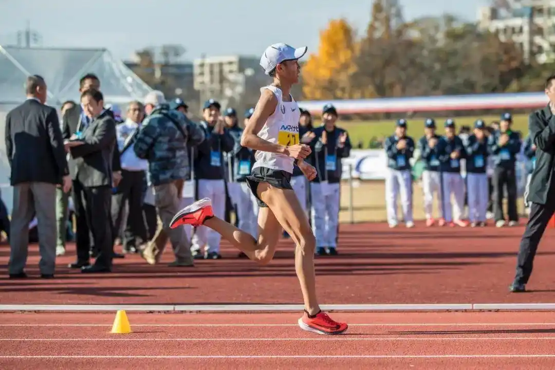 大迫杰:只有跑步的时候,才能忘却一切杂念!