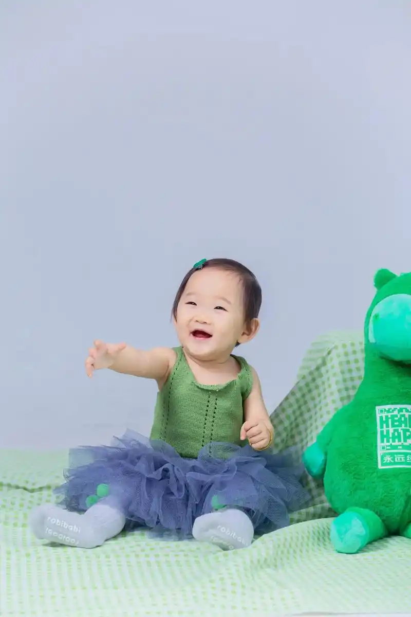 楚楚小姑娘的一周岁写真