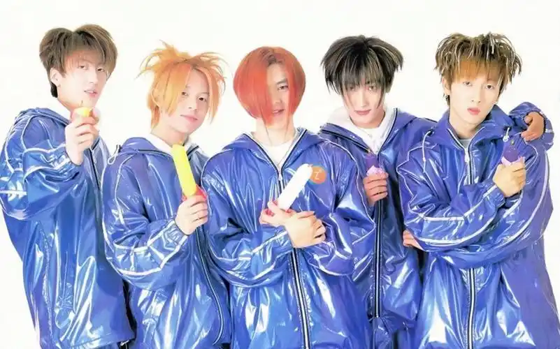 hot26周年特辑33辑出发打开韩国本地市场1998