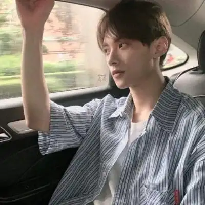 高质量ins韩系温柔男头高清图集气质出众帅哥暖男头像图片