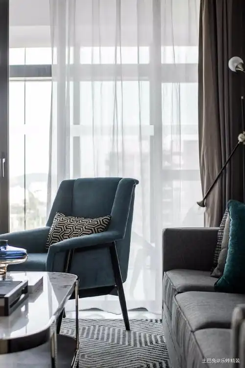 136m现代现代样板间客厅现代简约客厅设计图片赏析