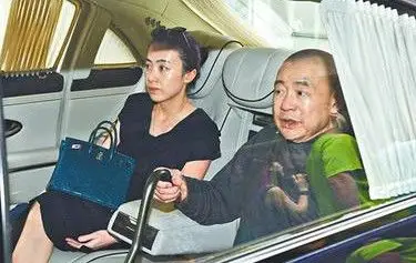 刘銮雄称长子与甘比没争家产不像有人虎视眈眈