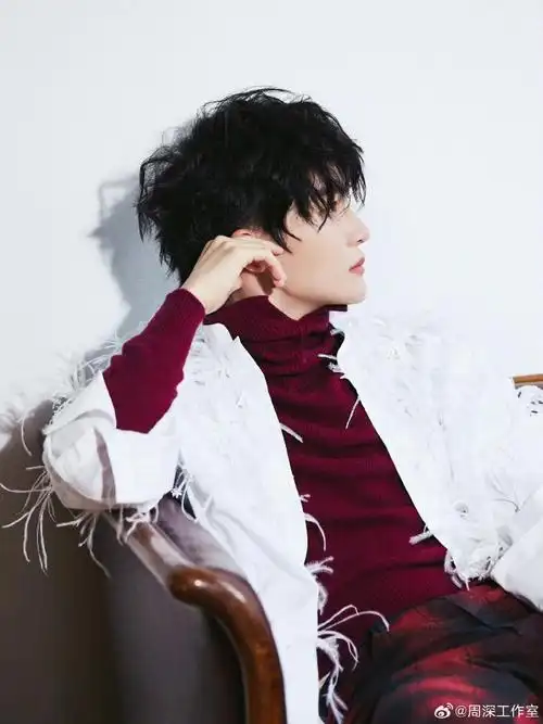 周深##周深cosmo520限定彩蛋