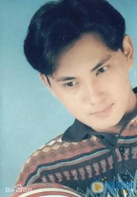 林文龙早期青涩照 林文龙青涩写真