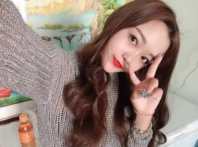 30岁离异女征婚照片(id:5304147)_新疆哈密征婚交友_我主良缘网