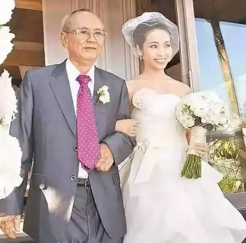 原创原创世纪小三侯佩岑妈妈林月云强占闺蜜老公31年妄夺巨额财产